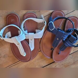 GAP 2 Pack White and Navy T-Strap Sandals Duo